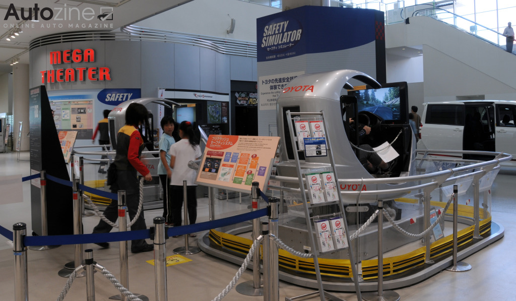 Toyota Mega Web (Safety Simulator)