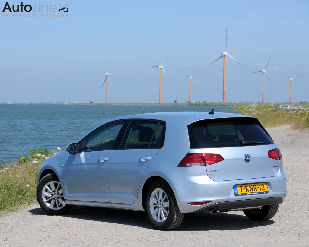 Volkswagen Golf BlueMotion (Driekwart achter)