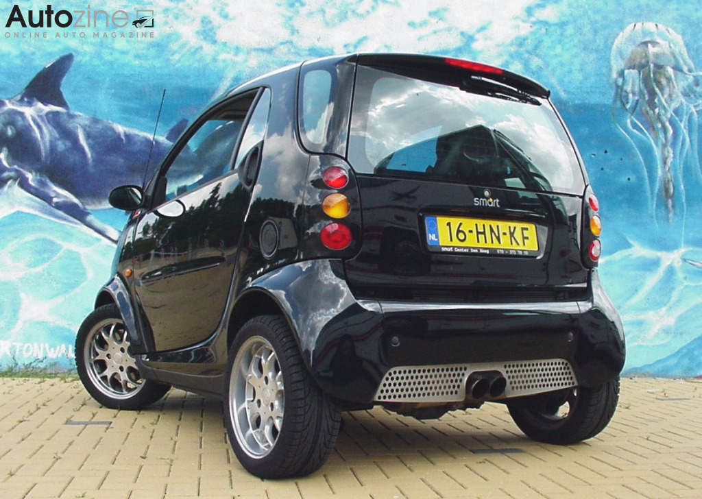 Smart City Coupe (Driekwart achter)
