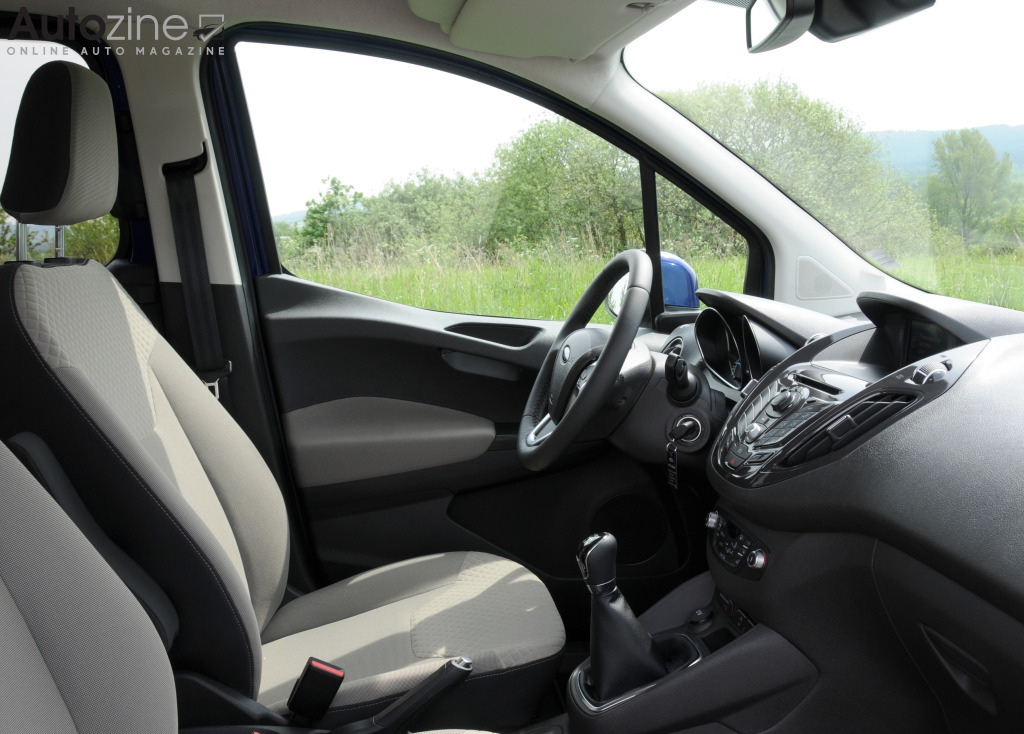 Ford Tourneo Courier (Interieur doorkijk)