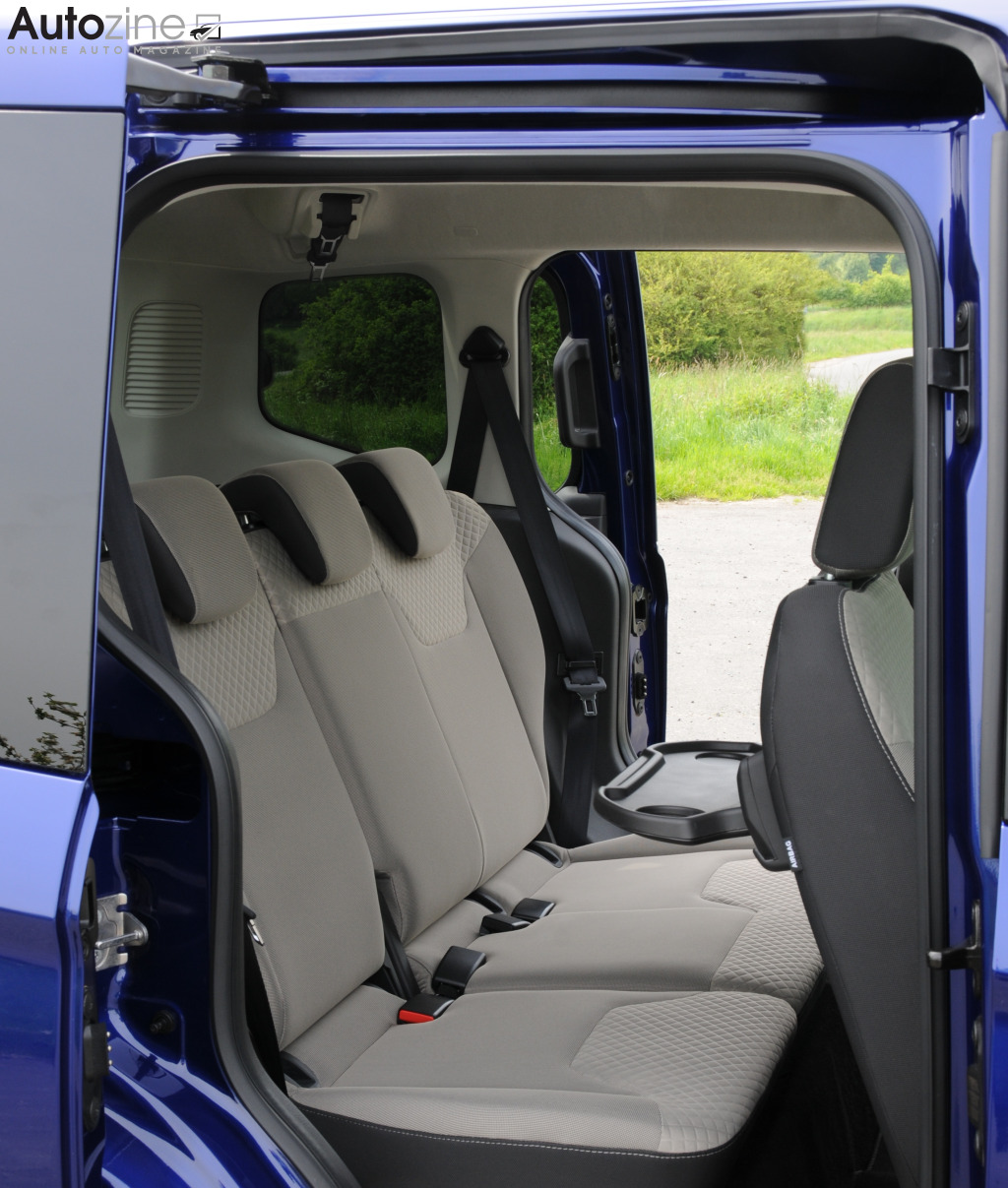 Ford Tourneo Courier (Achterin)