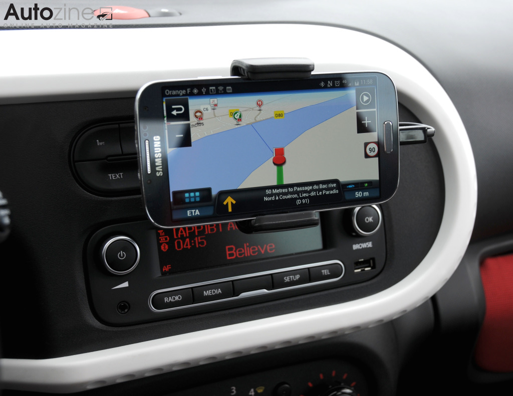 Renault Twingo (2014 - 2025) (Infotainment)