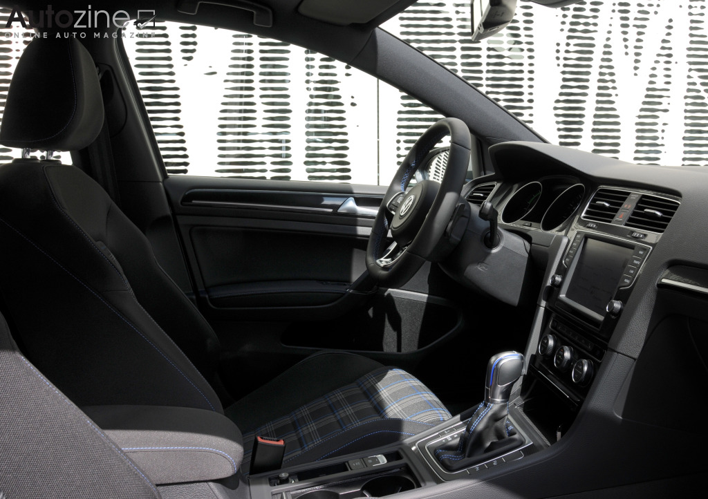 Volkswagen Golf GTE (Interieur doorkijk)