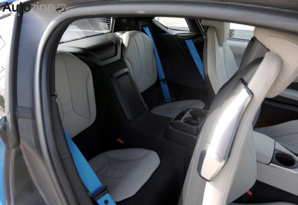 BMW i8 (Achterin)