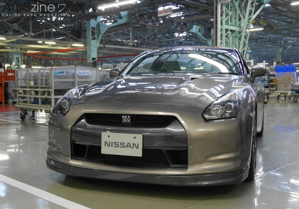 Nissan Motor Museum (Nissan GT-R)