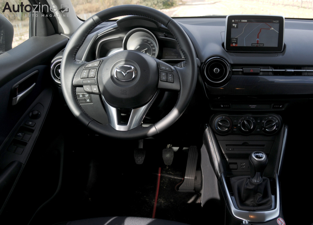 Mazda 2 (Interieur)