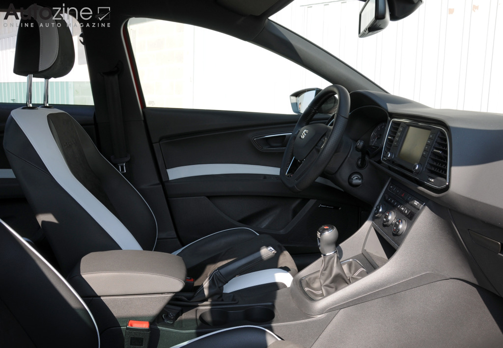 Seat Leon ST Cupra (Interieur doorkijk)