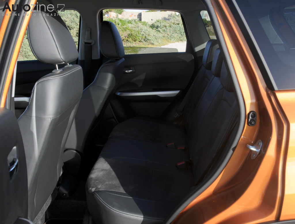 Suzuki Vitara (Achterin)