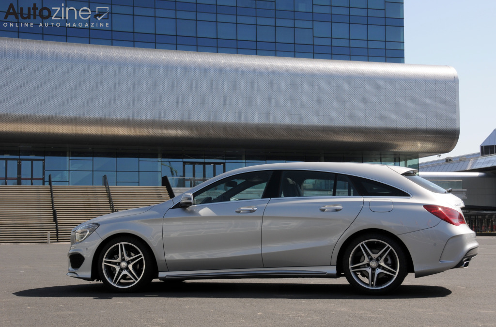 Mercedes-Benz CLA Shooting Brake (2015 - 2019) (Schuin achter)