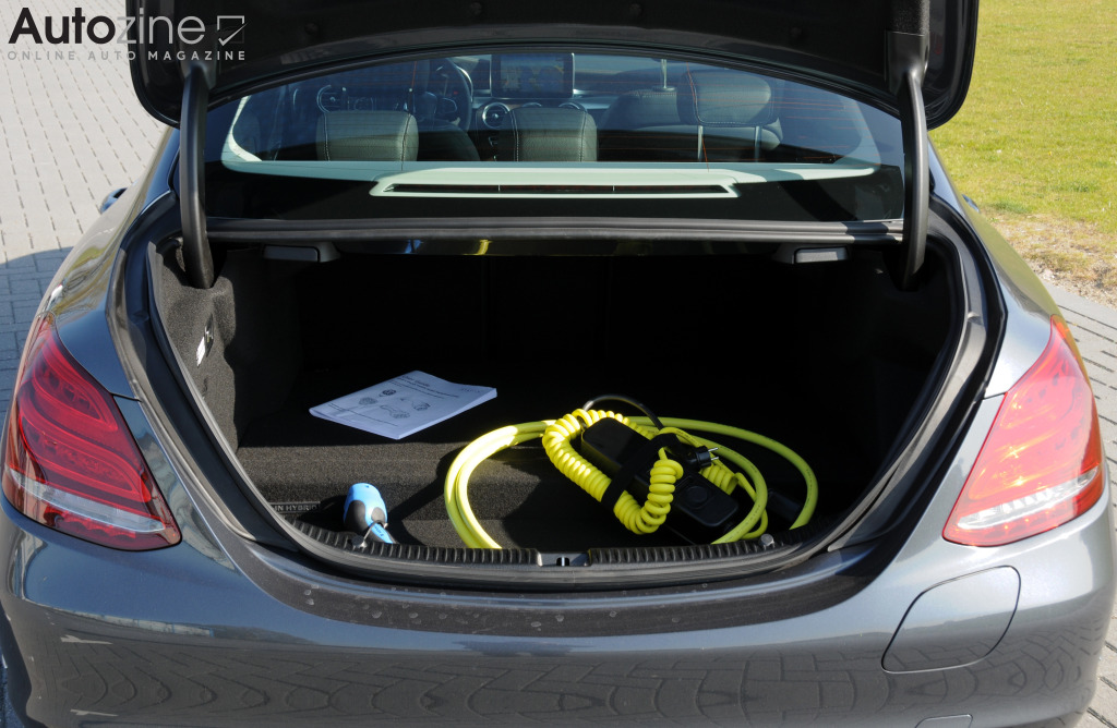 Mercedes-Benz C350e (Bagageruimte)