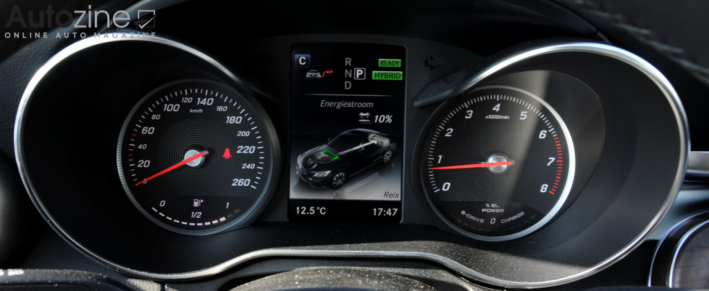 Mercedes-Benz C350e (Klokken)