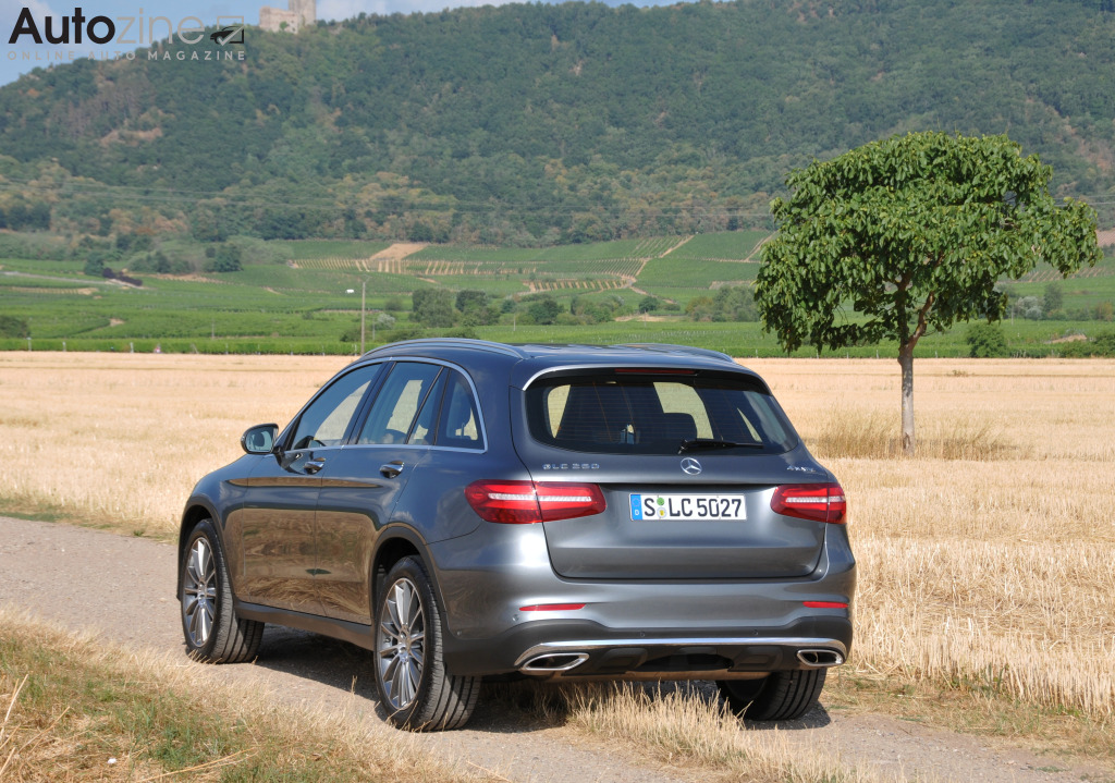 Mercedes-Benz GLC (2015 - 2022) (Schuin achter)