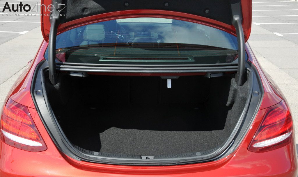 Mercedes-Benz E-Klasse (2016 - 2023) (Bagageruimte)