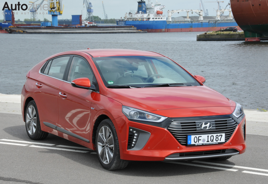 Hyundai IONIQ (Schuin voor)