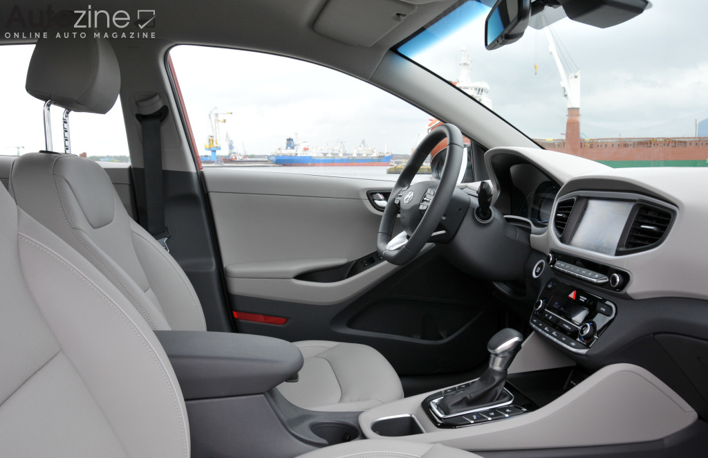 Hyundai IONIQ (Interieur doorkijk)