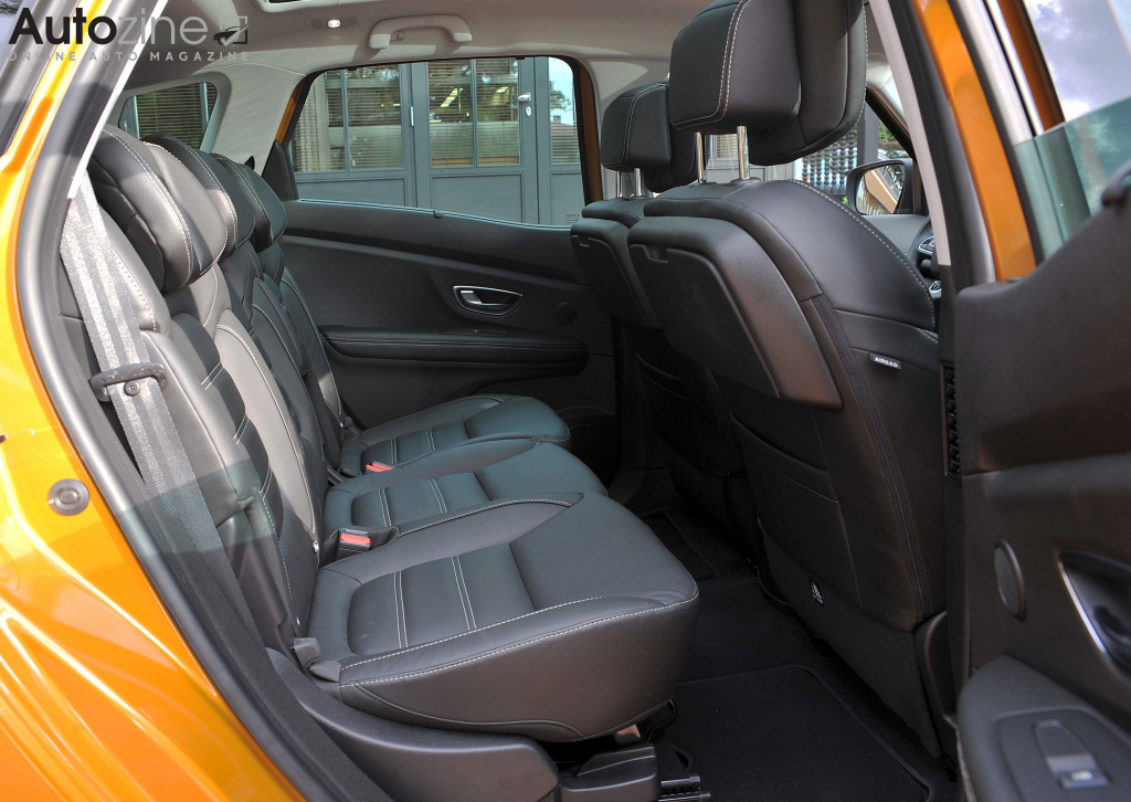 Renault Scenic (2016 - 2022) (Achterin)