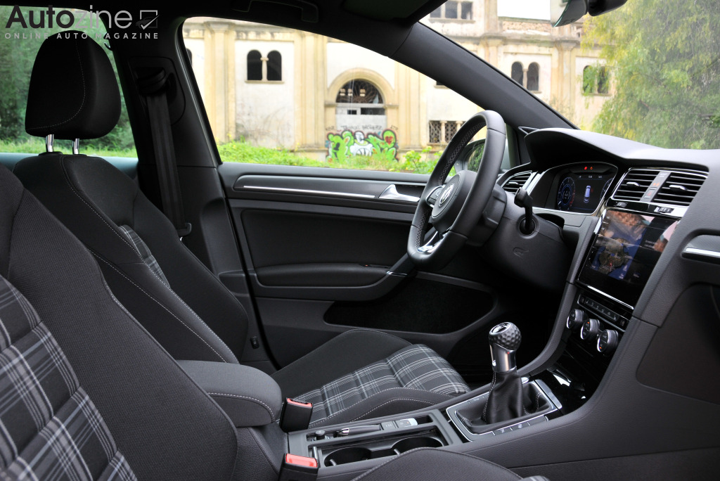 Volkswagen Golf GTD (Interieur doorkijk)