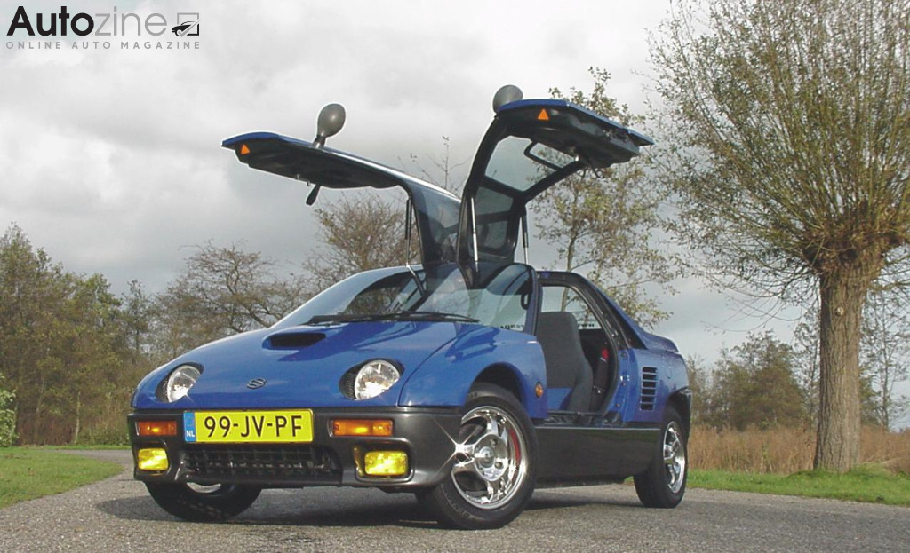 Suzuki Cara (Driekwart voor)