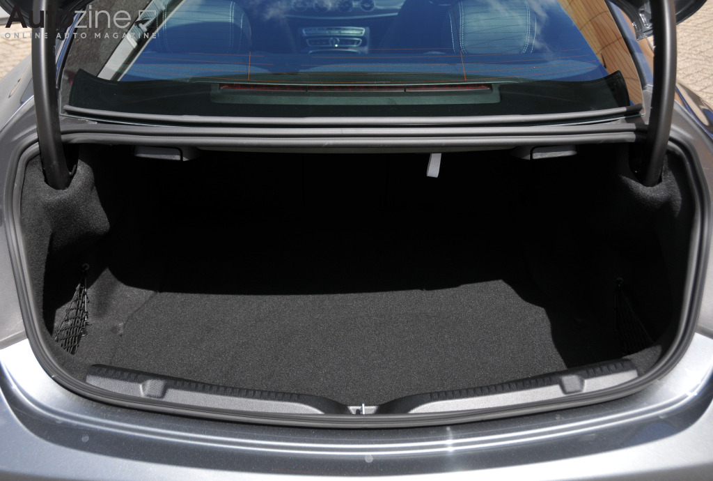 Mercedes-Benz E-Klasse Coupe (Bagageruimte)