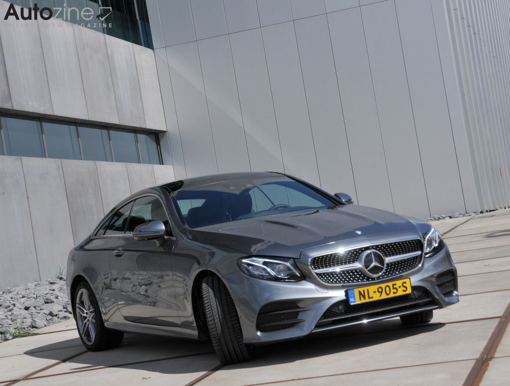 Mercedes-Benz E-Klasse Coupe (Driekwart voor)