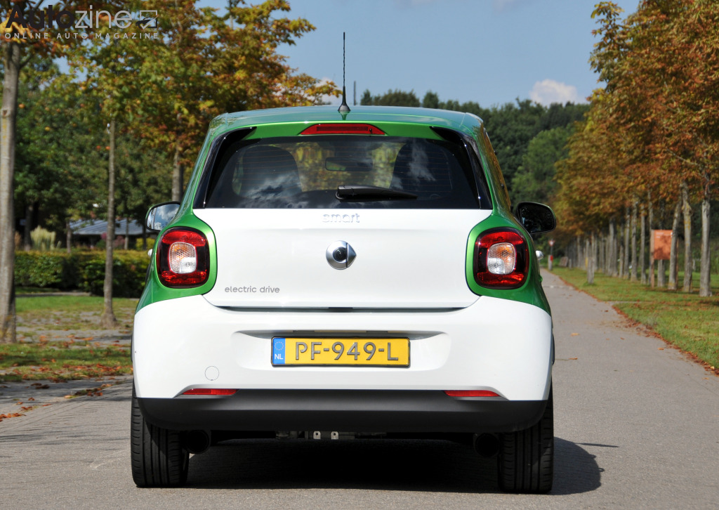 Smart ForFour Electric Drive (Recht achter)
