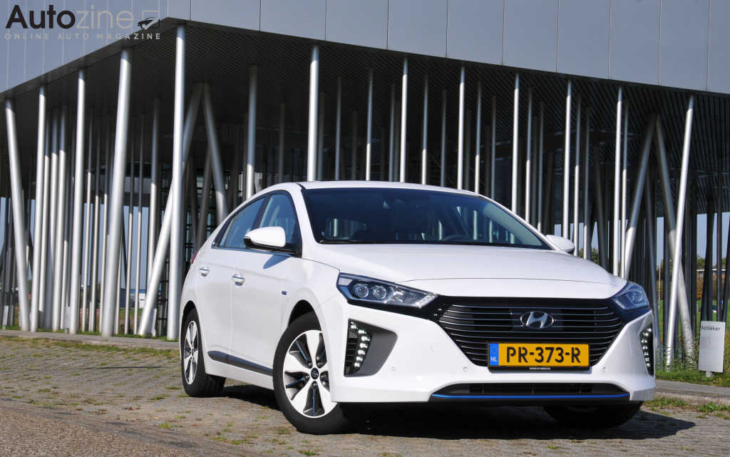 Hyundai IONIQ PHEV (Driekwart voor)