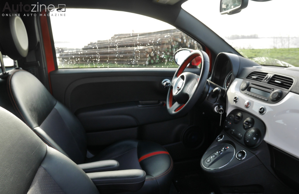 Fiat 500e (Interieur doorkijk)