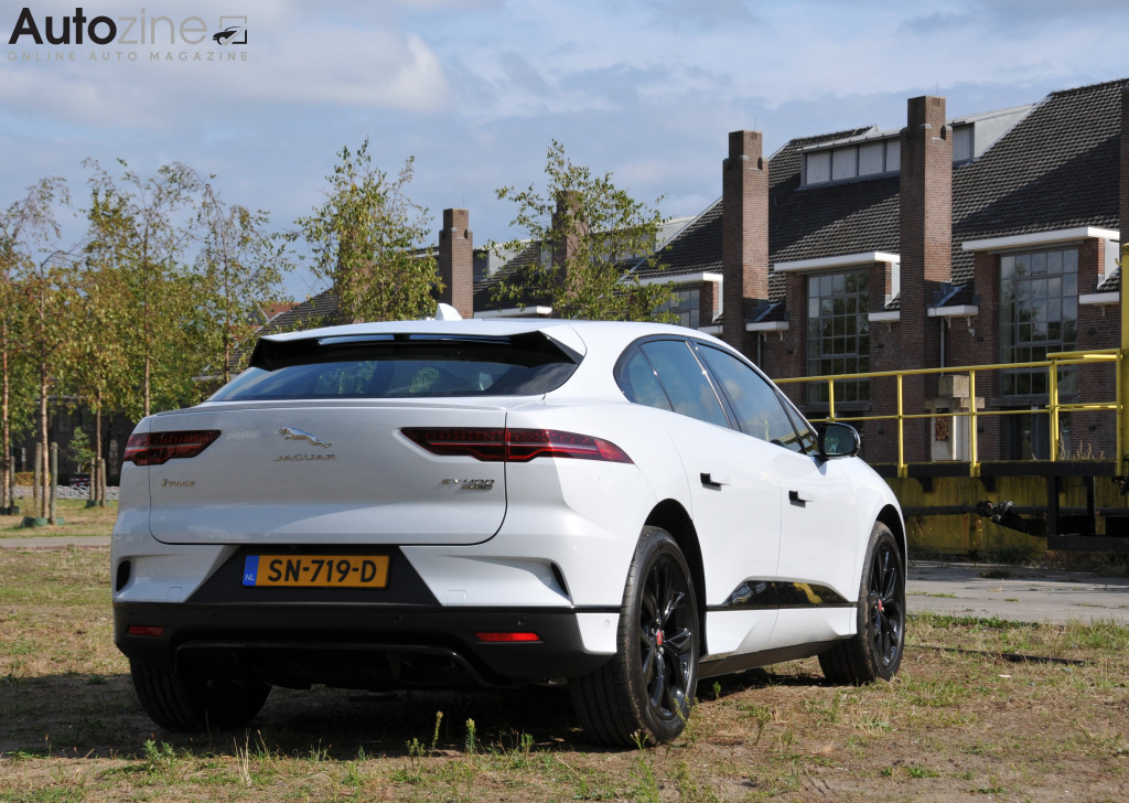 Jaguar I-PACE (Schuin achter)