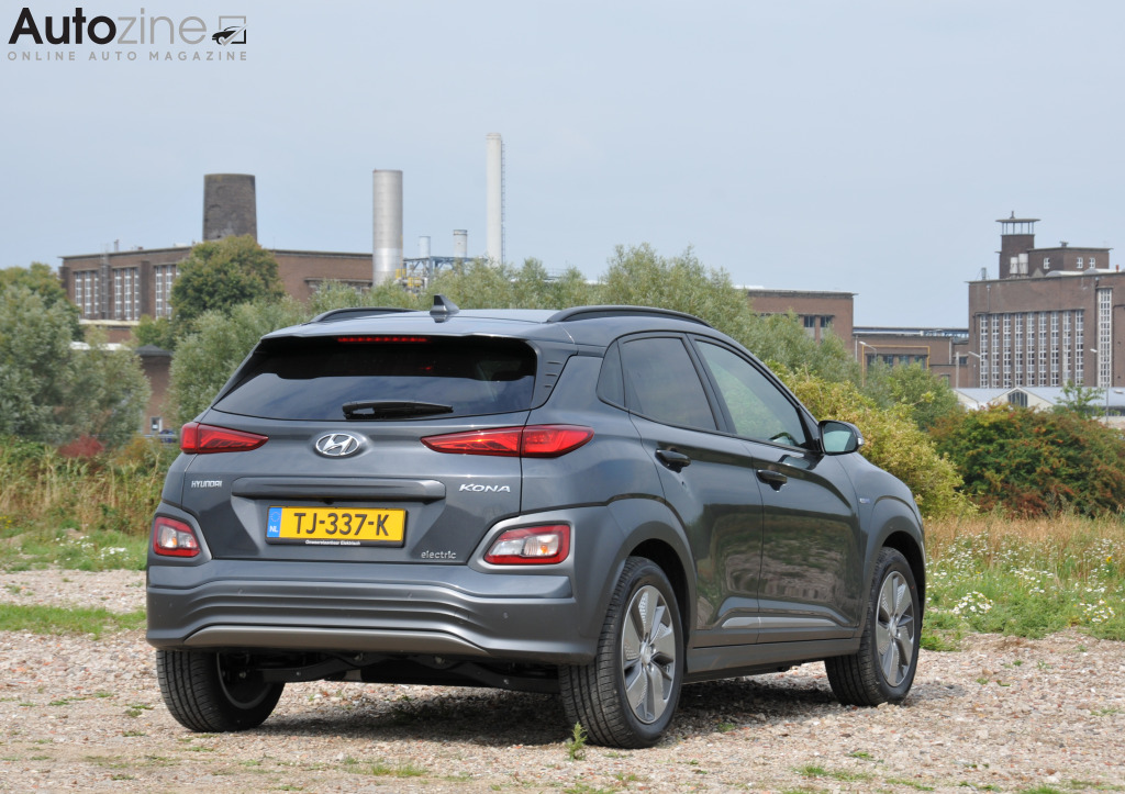 Hyundai Kona Electric (Schuin achter)