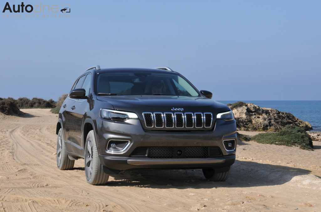 Jeep Cherokee (Schuin voor)