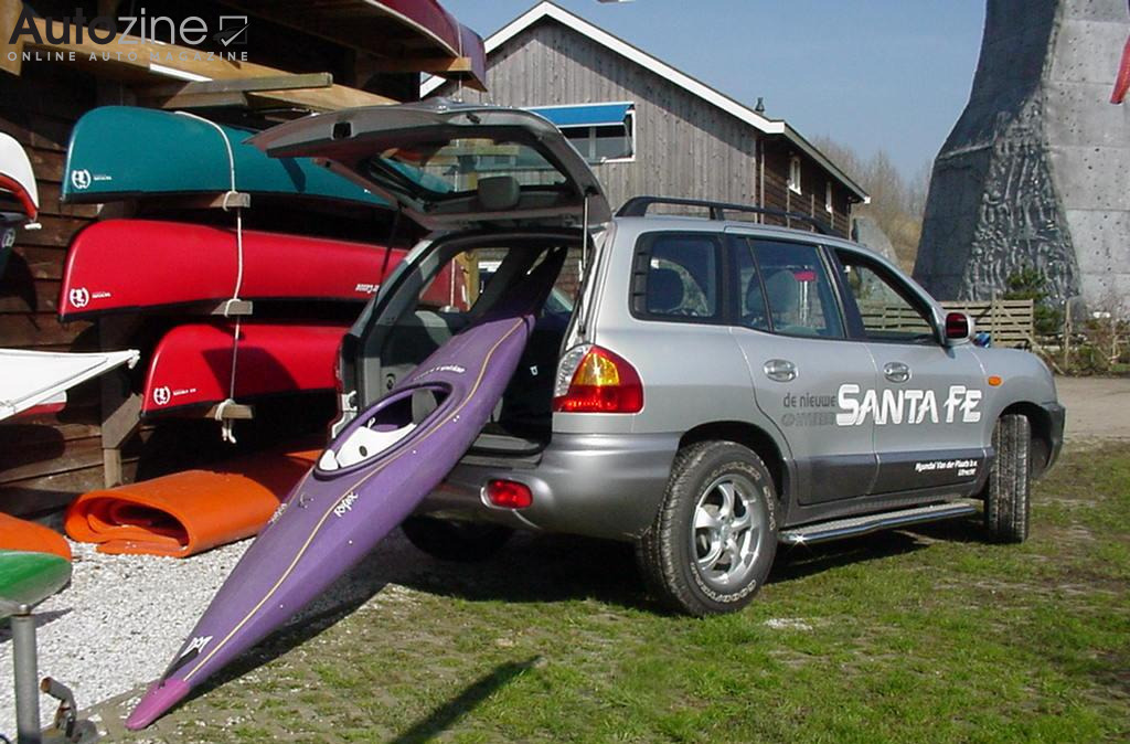 Hyundai Santa Fe (2000 - 2006) (Driekwart achter)