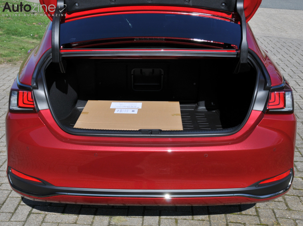 Lexus ES (Bagageruimte)