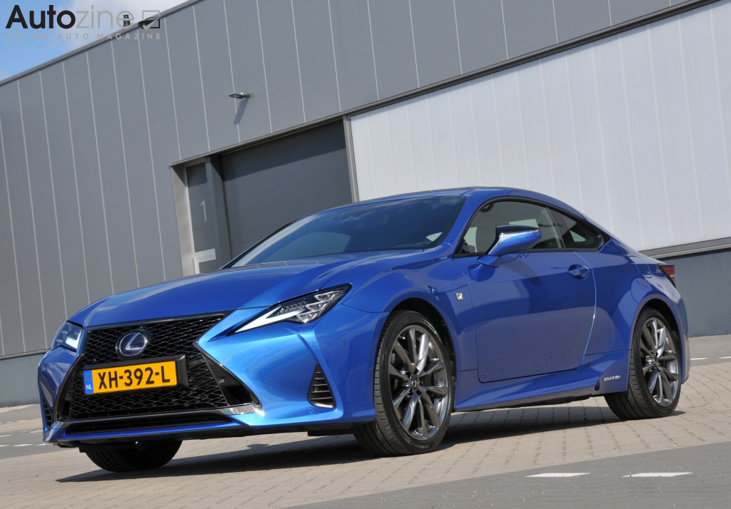 Lexus RC (Schuin voor)