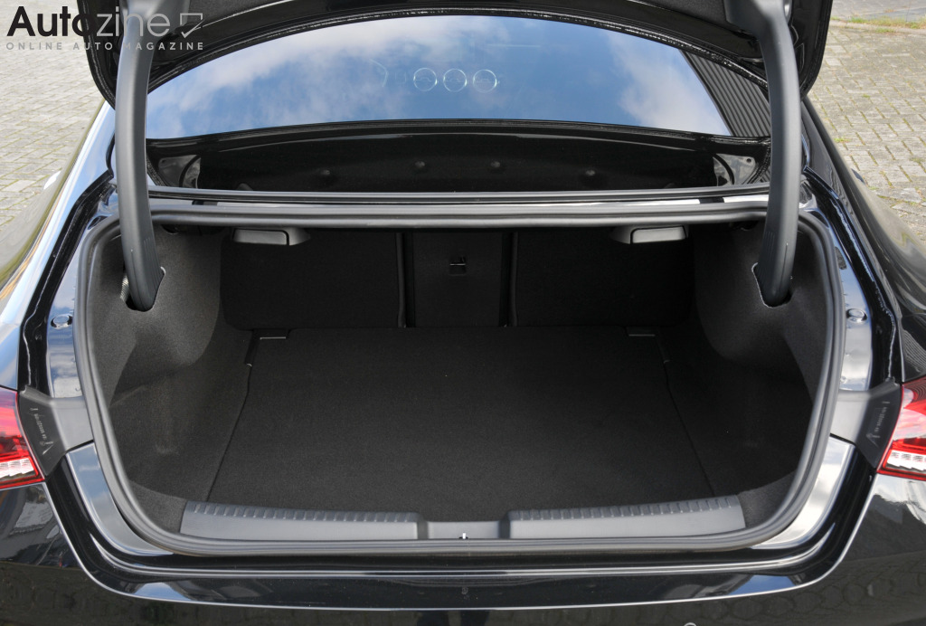 Mercedes-Benz CLA (2019 - 2025) (Bagageruimte)
