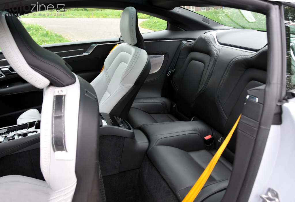 Polestar 1 (Achterin)