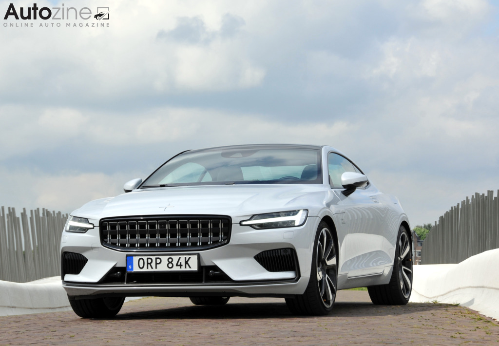 Polestar 1 (Schuin voor)