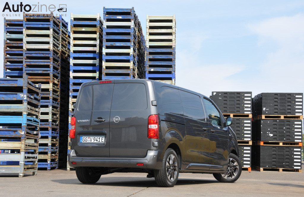 Opel Vivaro-e (Driekwart achter)