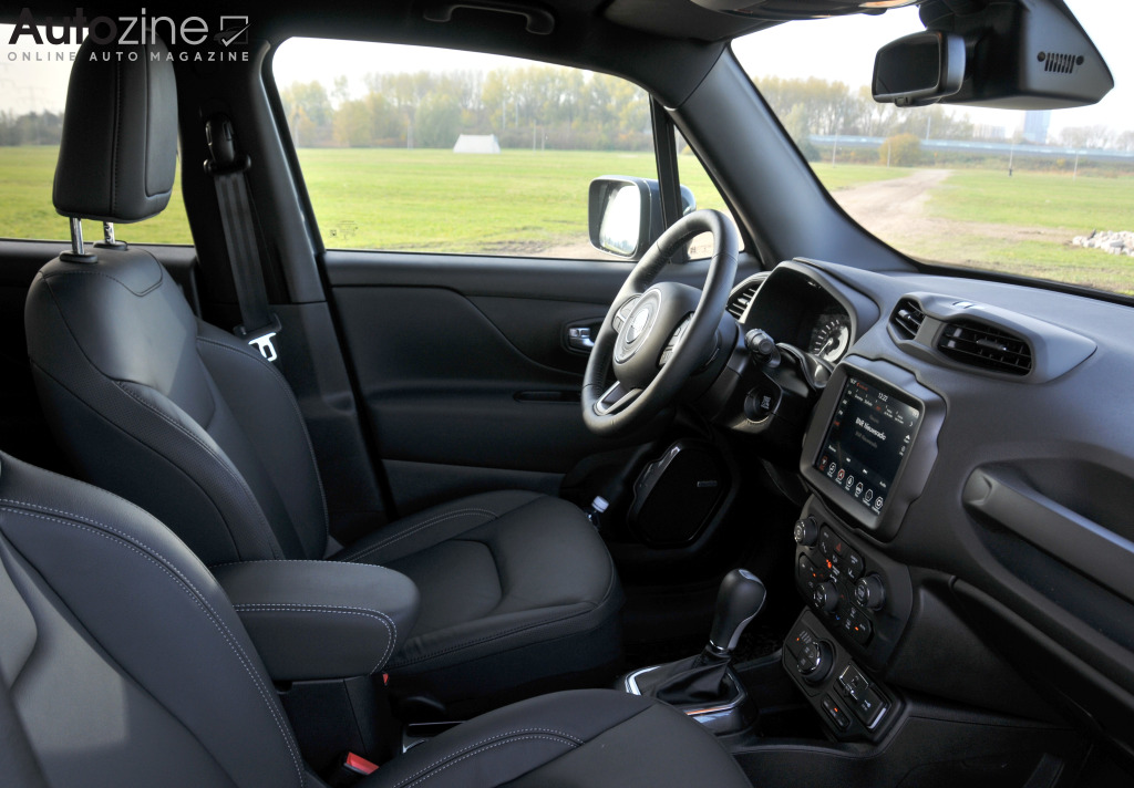 Jeep Renegade 4Xe (Interieur doorkijk)