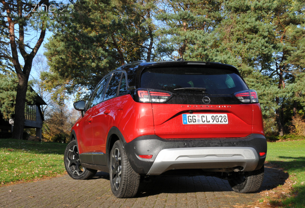 Opel Crossland (Driekwart achter)