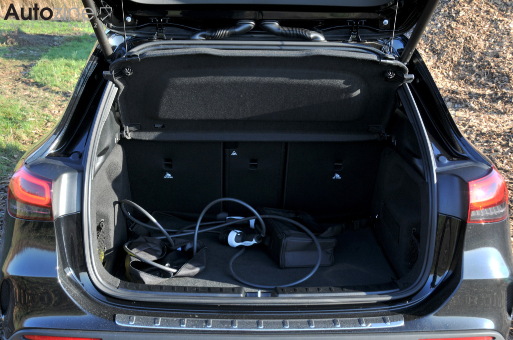 Mercedes-Benz GLA (Bagageruimte)