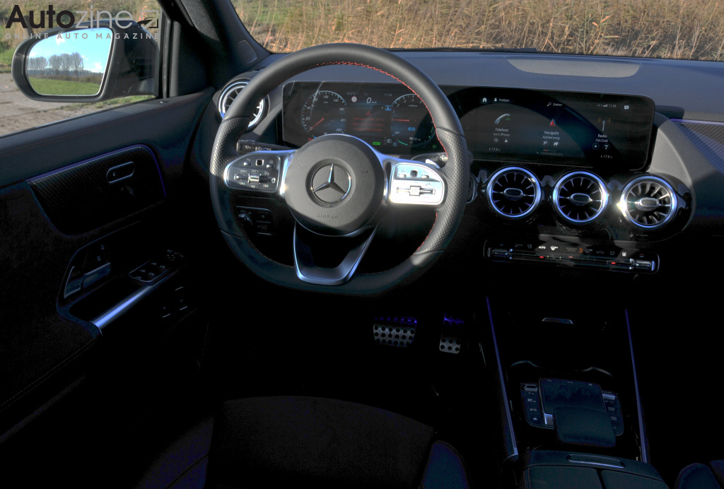 Mercedes-Benz GLA (Interieur)