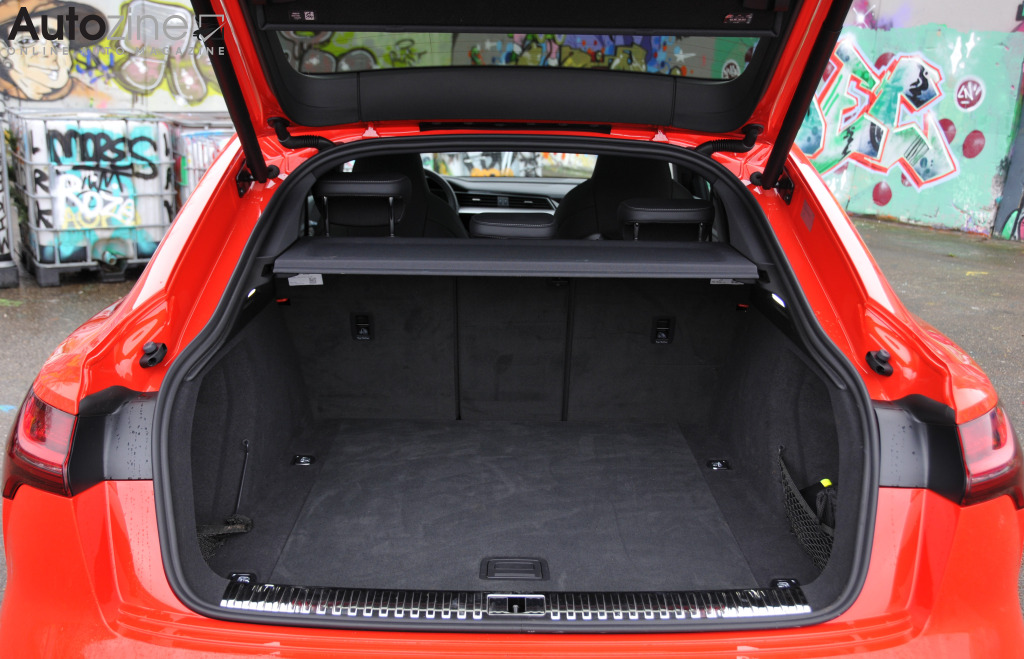 Audi e-tron S (Bagageruimte)