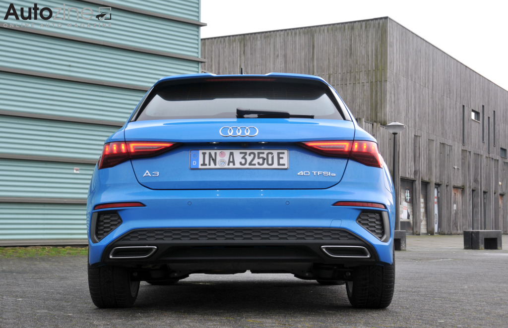 Audi A3 e (Recht achter)