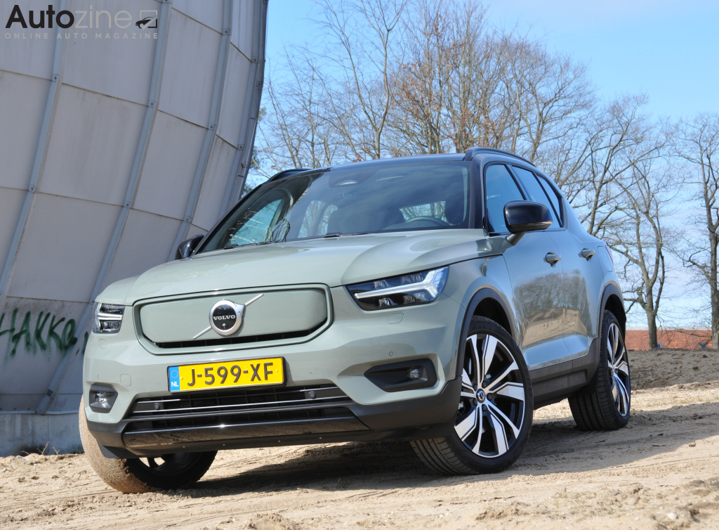 Volvo XC40 Recharge (Driekwart voor)