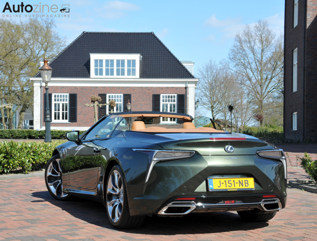 Lexus LC Convertible (Driekwart achter)