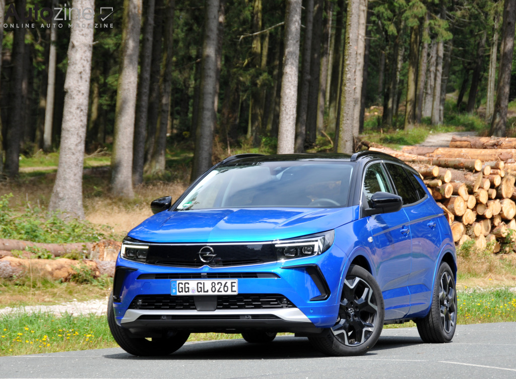 Opel Grandland (Driekwart voor)