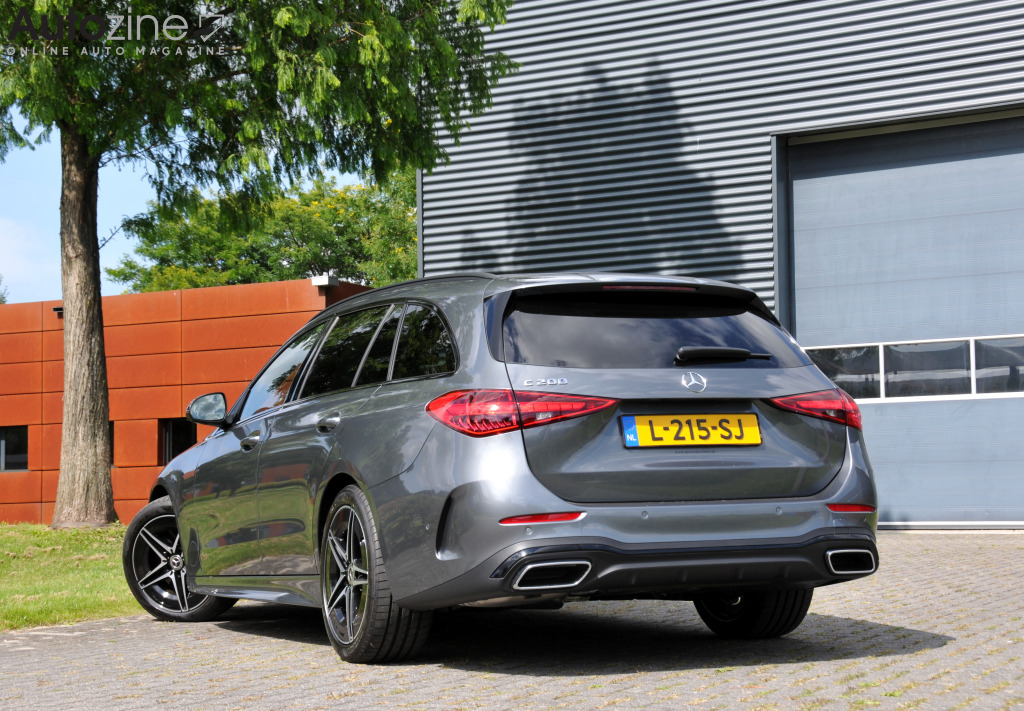 Mercedes-Benz C-Klasse Estate (Driekwart achter)