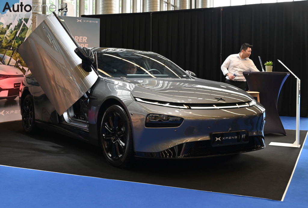 Fully Charged Live 2022 (XPeng P7)