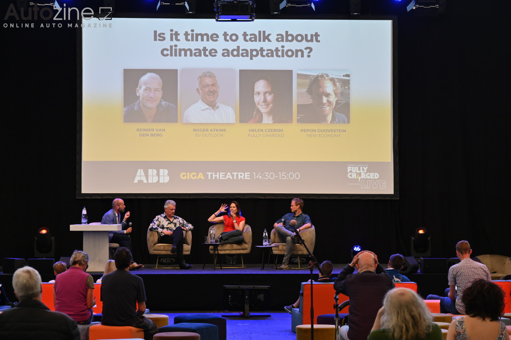 Fully Charged Live 2022 (Lezing)