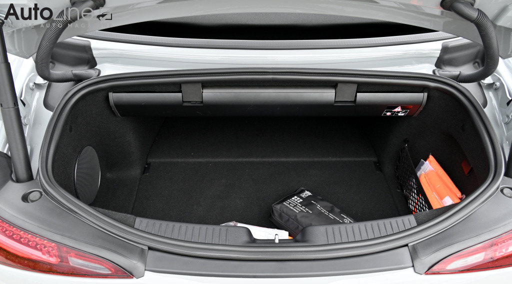 Mercedes-Benz SL (Bagageruimte)